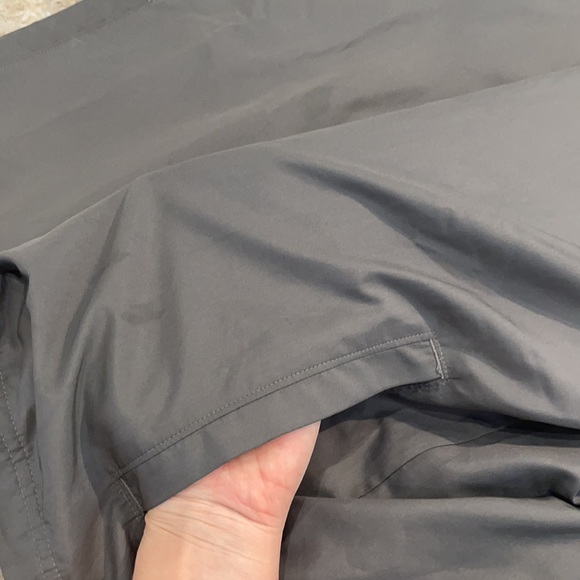 Boys XXL Under Armour Jacket - Picture 9 of 14